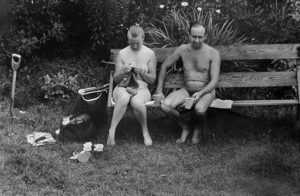 naturist couple england elliott erwitt photographer amelia allen interview felicitys blog